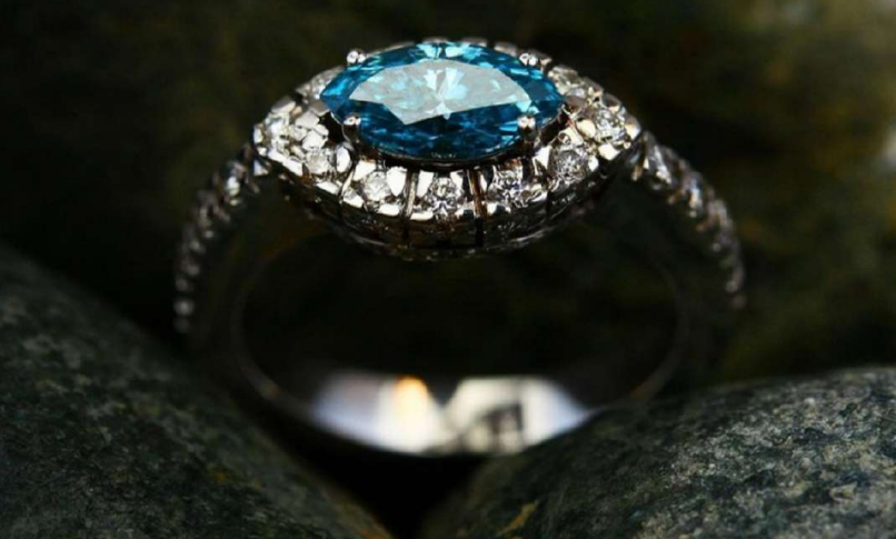 Gems & Jewellry April